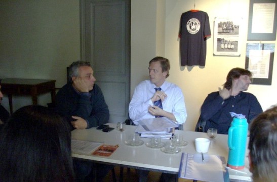 943645_10200187300863936_236476822_nx