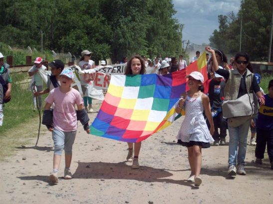 178234_395908627150807_1594138653_o