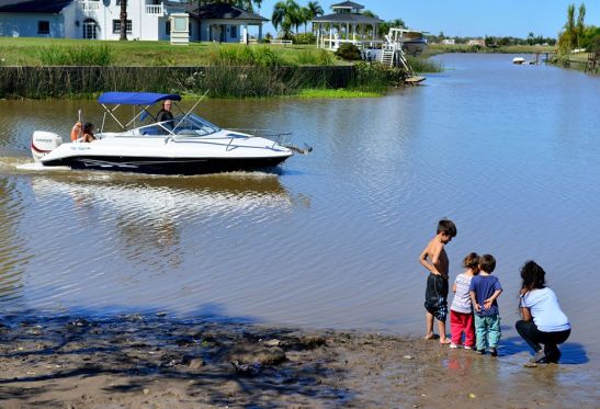 13 10409102_831058466969152_3122870136039821411_n