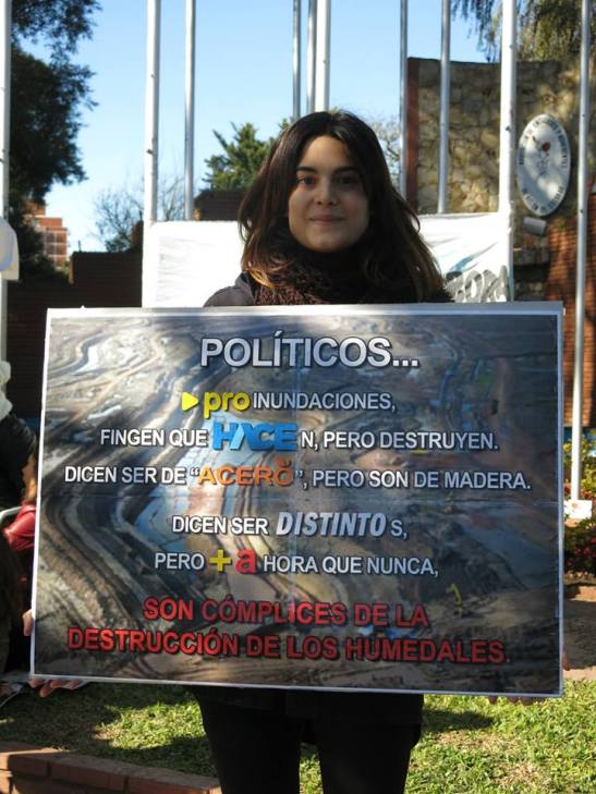 21 11745937_403902106465077_9090221384811271715_n