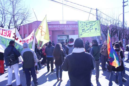 54 11752480_403901116465176_2873067761036255109_n