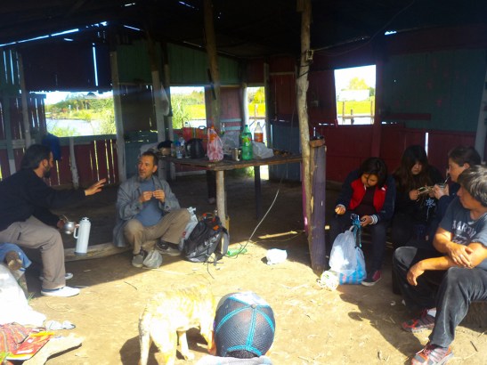 Después del almuerzo, asamblea en el salón comunitario Cacique Manuá.