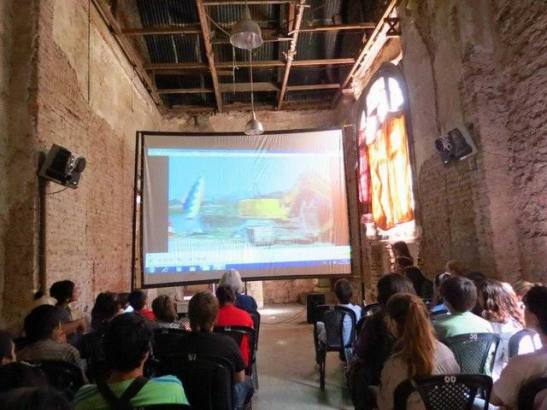 02_-_525999_4920134649011_402959385_n