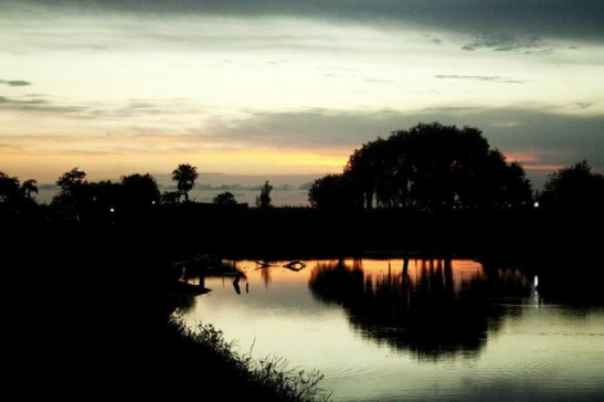 27 - 402337_328197607205591_100000460633311_1204547_2001785117_n