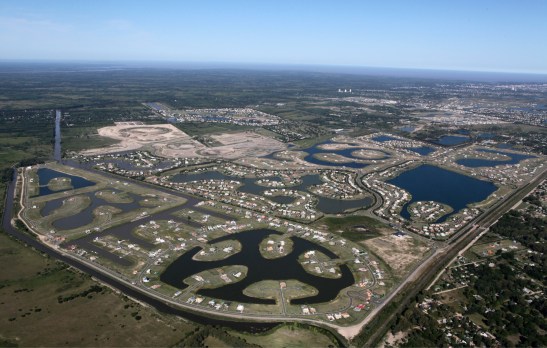 villa-nueva-eidico-011x